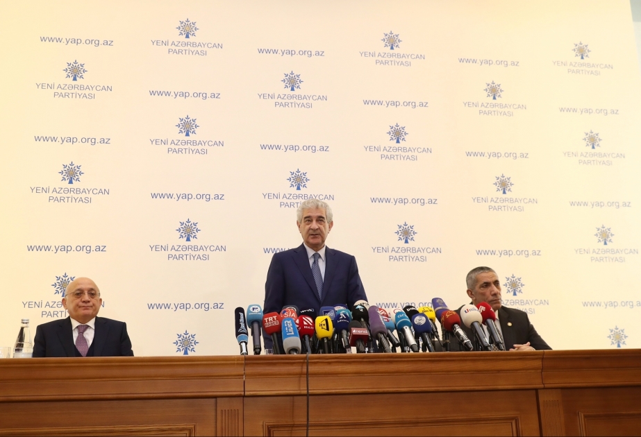 YAP-ın qərargahında partiyanın Siyası Şurasının iclası ilə əlaqədar mətbuat konfransı keçirilib YENİLƏNİB VİDEO