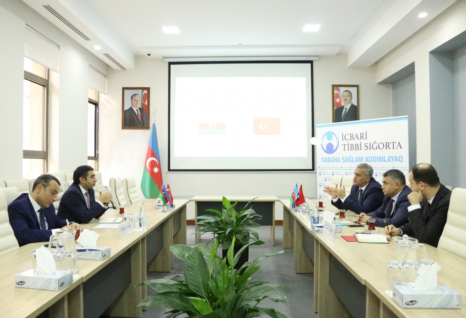 مناقشة تنمية السياحة الصحية بين أذربيجان وتركيا