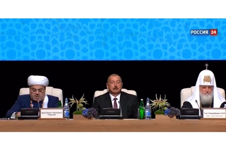 El jeque ul-islam Allahshukur Pashazade fue el siguiente invitado del programa "Fórmula de Poder" en el canal de televisión "Russia-24"