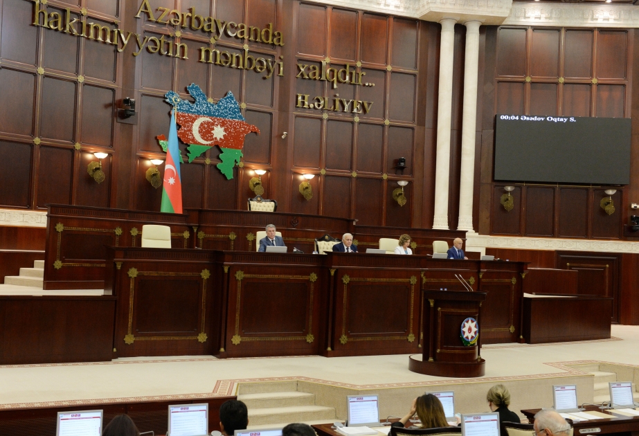 Milli Məclisin növbəti plenar iclası keçirilib