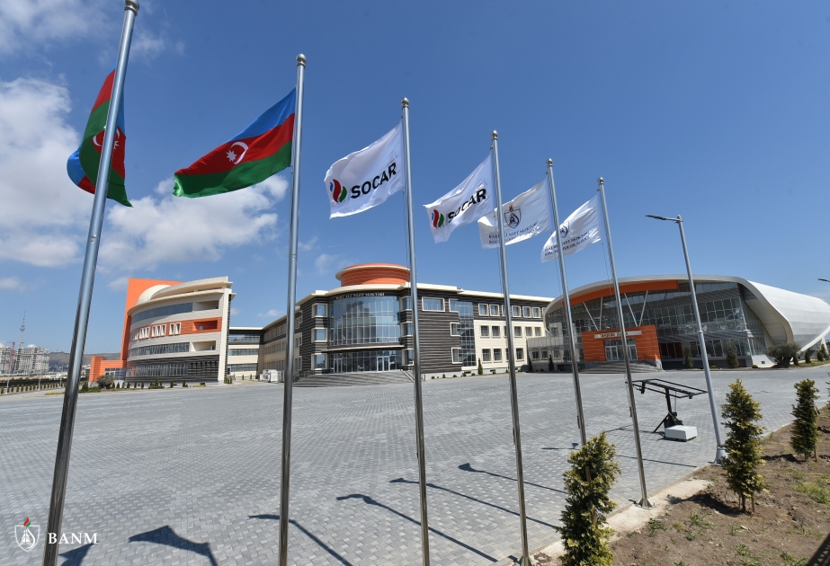La Escuela Superior de Petróleo de Bakú celebra su octavo aniversario