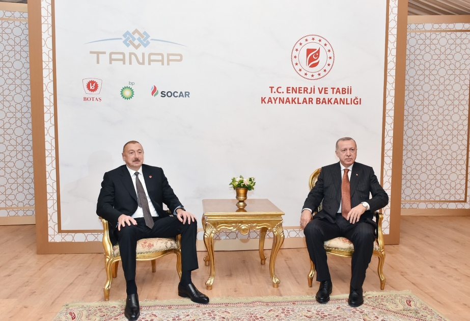Aserbaidschans Präsident Ilham Aliyev trifft sich mit Präsident Recep Tayyip Erdogan VİDEO