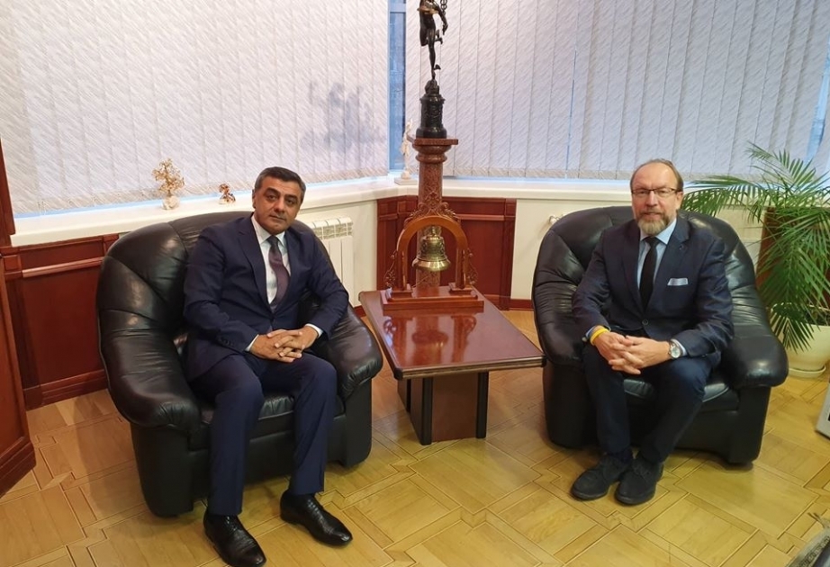 Se celebraron debates sobre el desarrollo de las relaciones comerciales entre Azerbaiyán y Ucrania