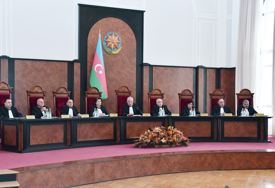 阿塞拜疆宪法法院:解散议会提前举行选举符合宪法