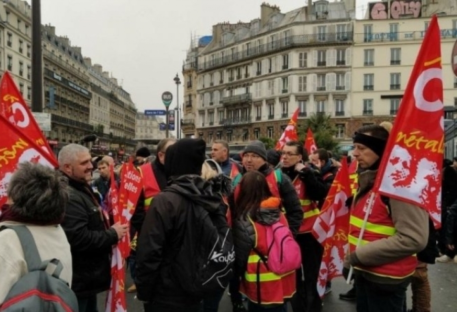 Parisdə nəqliyyat işçilərinin tətili dekabrın 9-dək davam edəcək