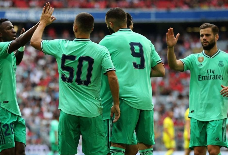 Real Madrid läuft gegen Espanyol in grünen Trikots auf