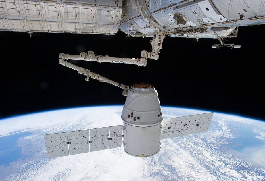 ABŞ-ın “Dragon” yük gəmisi Beynəlxalq Kosmik Stansiyaya birləşib