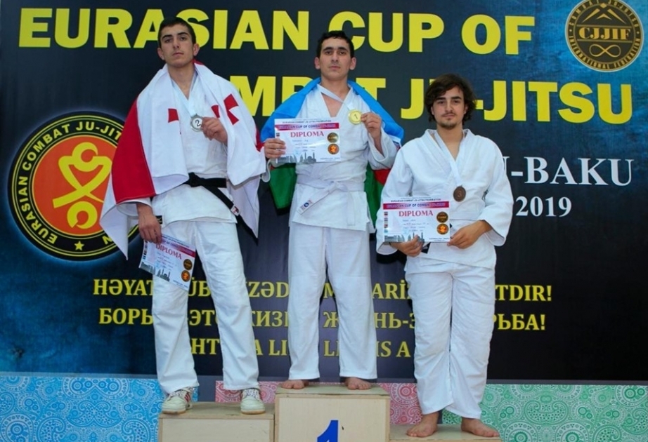 Atletas azerbaiyanos triunfan en el Torneo Internacional de Jiu-Jitsu