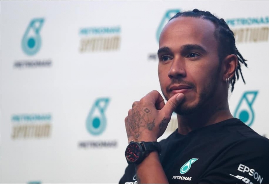 Ferrari führt Gespräche mit Lewis Hamilton über Formel-1-Wechsel