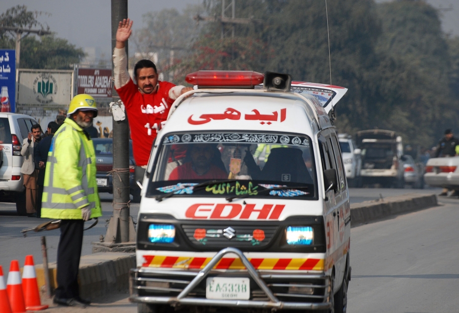 Pakistanda avtobus qəzası nəticəsində 15 nəfər həlak olub