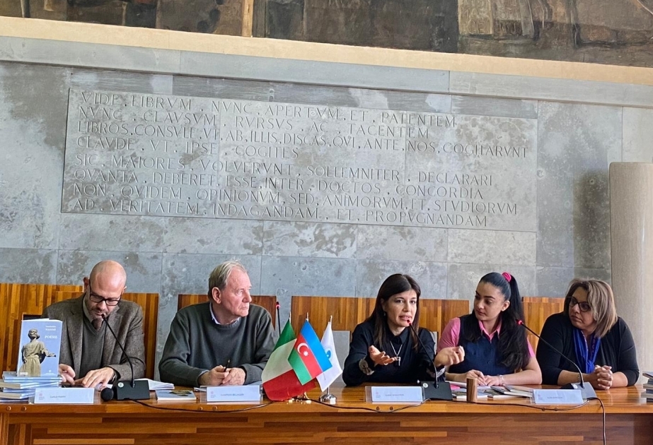 Se conmemora el aniversario del nacimiento de Nasimí en Italia