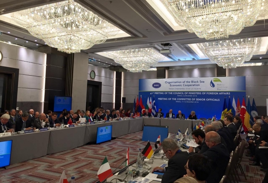 La delegación azerbaiyana asiste a la 41ª reunión del Consejo de Ministros de Asuntos Exteriores de la BSEC en Atenas