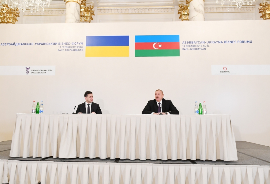 Azerbaijan-Ukraine business forum held in Baku  Azerbaijani and Ukrainian presidents attended the forum VIDEO