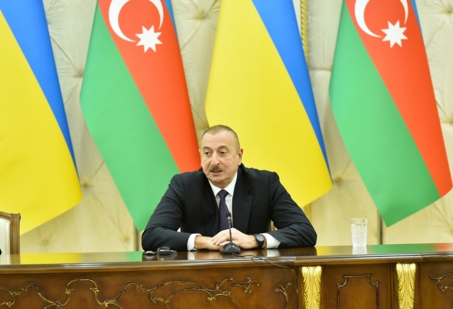 Ilham Aliyev: “SOCAR ampliará sus actividades en Ucrania”