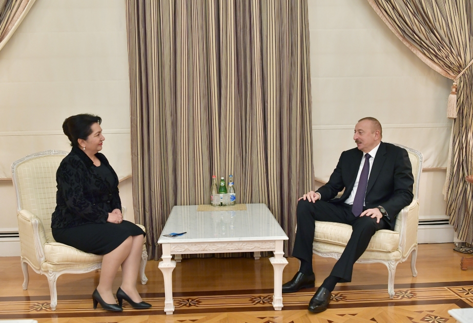 Präsident Ilham Aliyev empfängt Vorsitzende des Senats von Usbekistan VIDEO