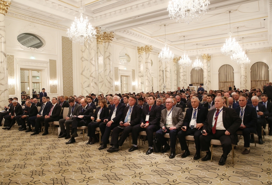 Cooperación económico-comercial entre Azerbaiyán y Ucrania se discute en Bakú