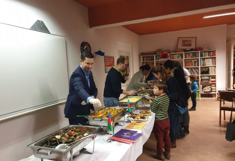 Gastronomía azerbaiyana se presenta en el festival intercultural de Austria