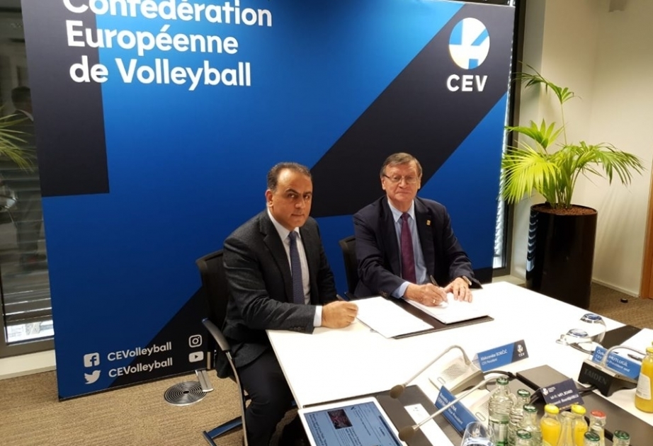 Un contrat signé entre la Fédération azerbaïdjanaise de volleyball et la CEV