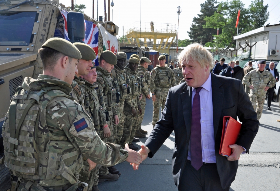 Böyük Britaniyanın Baş Naziri Estoniyaya səfər edib