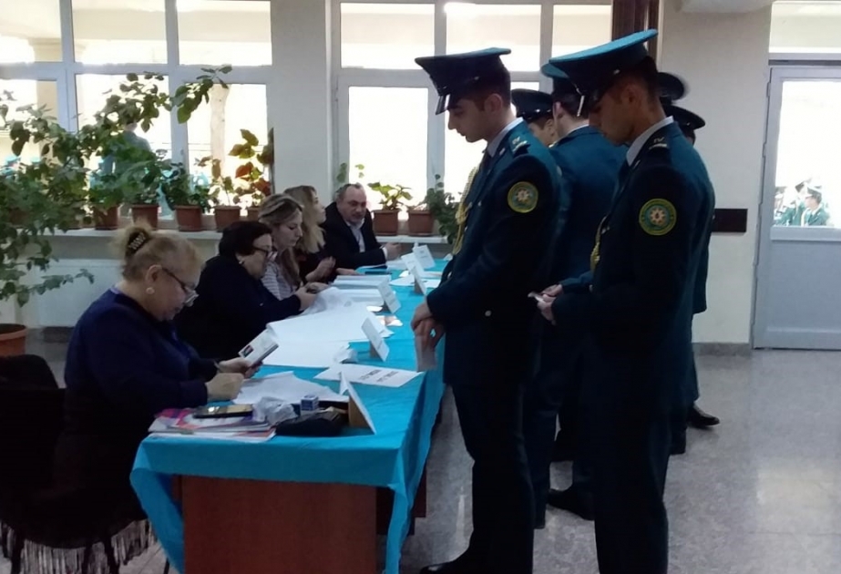 34 saylı Xətai ikinci seçki dairəsinin seçki məntəqələri tam tərkibdə fəaliyyətə başlayıb