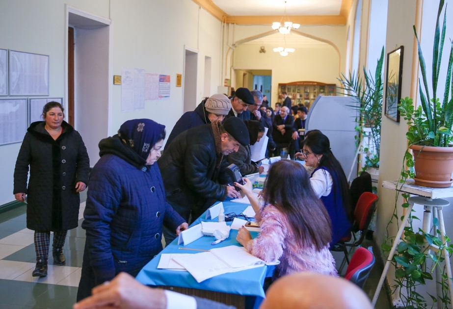 Número de votantes registrados en el colegio N2 superó mil personas