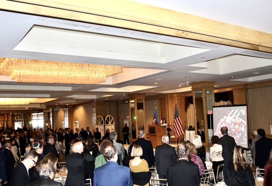 Se presenta la cocina azerbaiyana en Los Ángeles