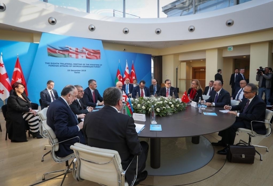 Tiflis alberga la octava reunión trilateral de los cancilleres de Azerbaiyán, Georgia y Turquía