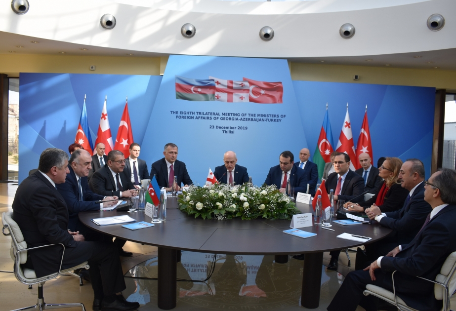 Tbilisidə Azərbaycan, Gürcüstan və Türkiyə Xarici İşlər nazirlərinin səkkizinci üçtərəfli görüşü keçirilib