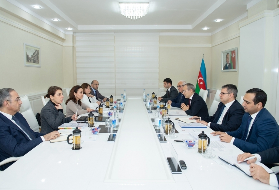 Azerbaiyán y la CFI discuten proyectos e iniciativas prioritarias