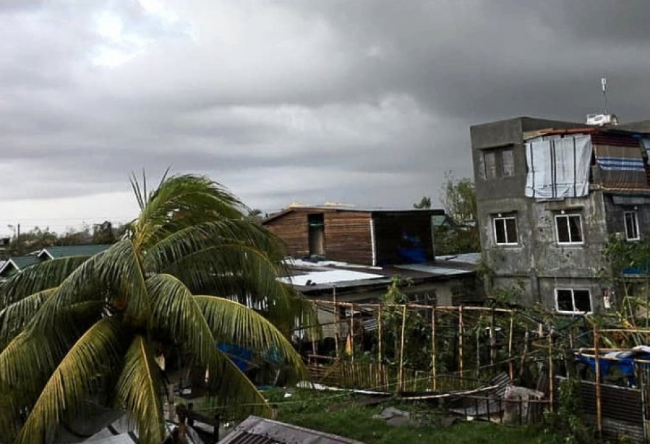 Tausende Philippiner auf der Flucht vor Taifun