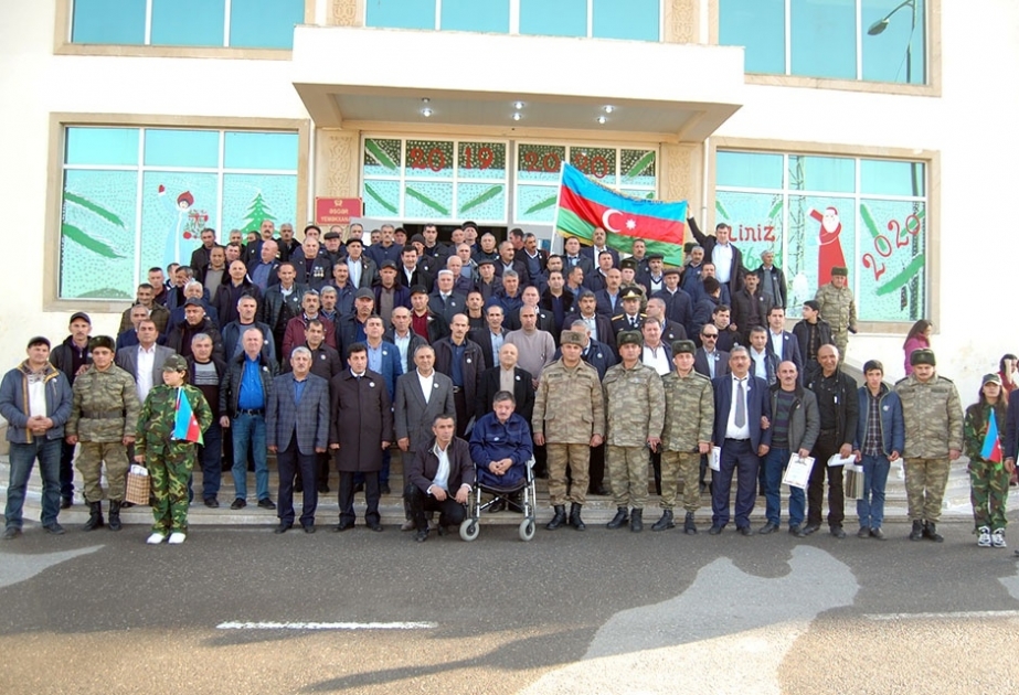 Hərbi hissədə görüş keçirilib