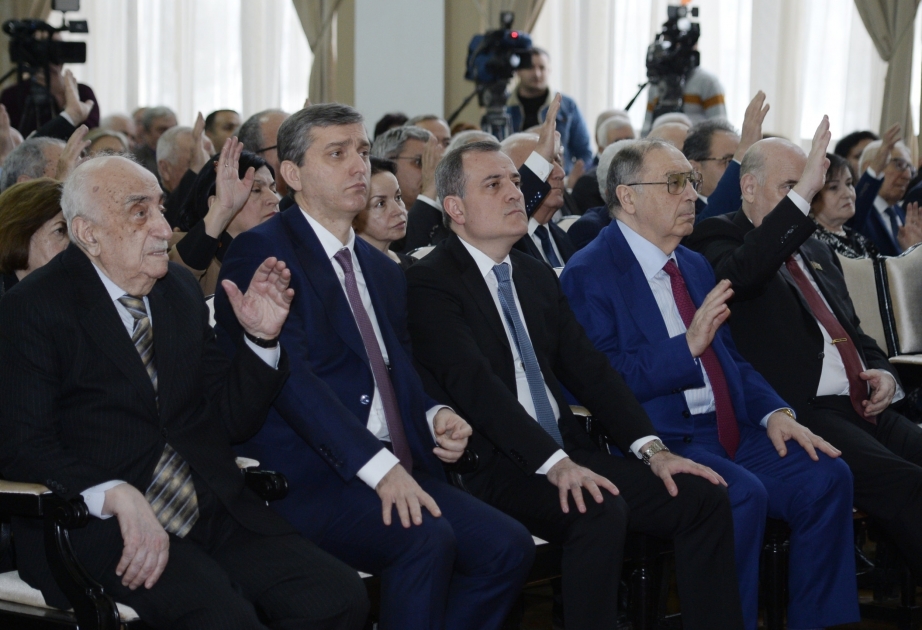 انتخاب نائبين أولين لرئيس أكاديمية العلوم الوطنية الأذربيجانية