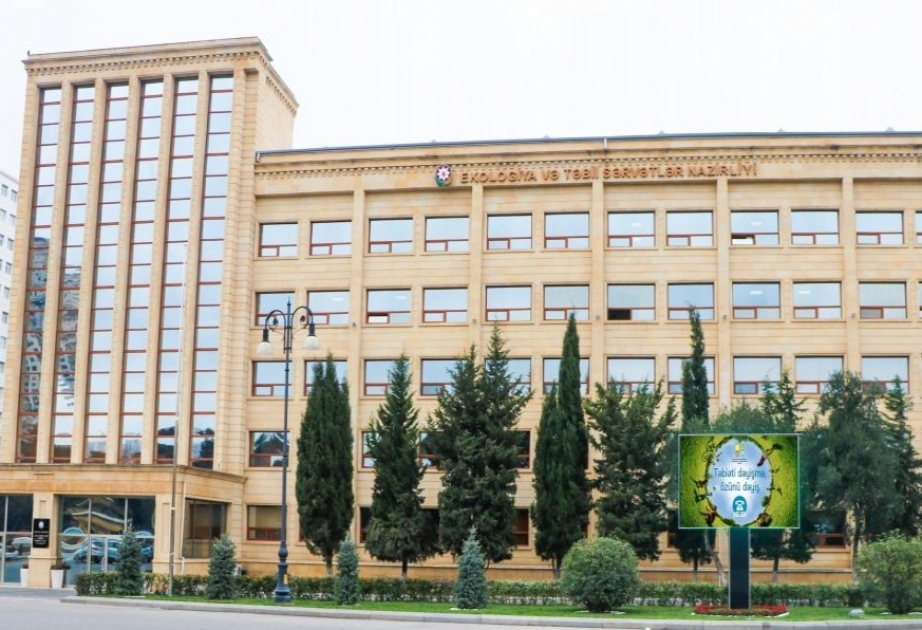 Ekologiya və Təbii Sərvətlər Nazirliyi yanında fəaliyyət göstərən İctimai Şuranın üzvləri ilə görüş keçirilib