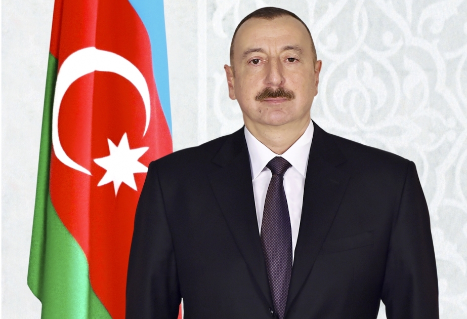 Президент Ильхам Алиев поздравил православную христианскую общину Азербайджана со священным праздником Рождества