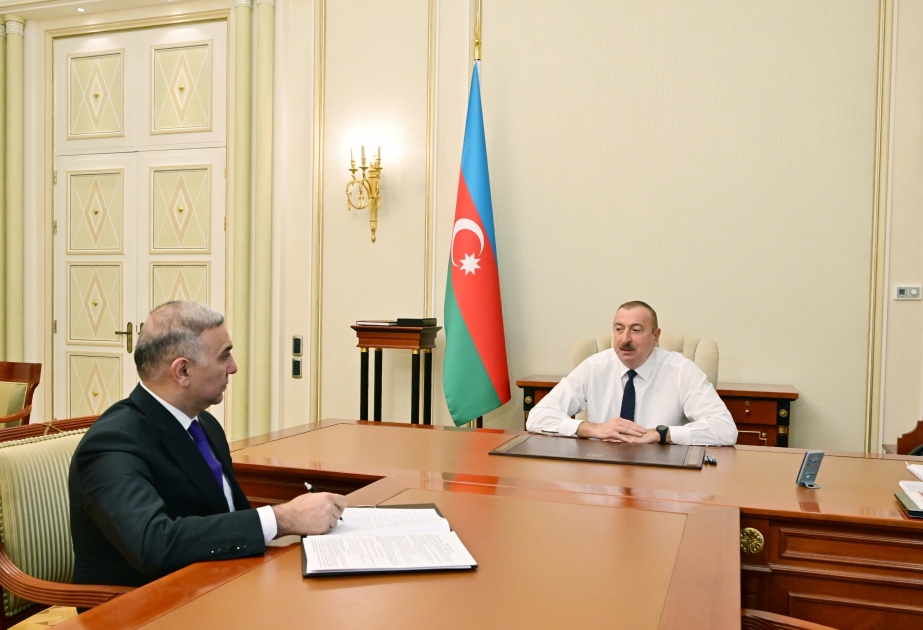 Prezident İlham Əliyev Vüqar Əhmədovu “Azərişıq” ASC-nin sədri vəzifəsinə təyin olunması ilə əlaqədar qəbul edib VİDEO