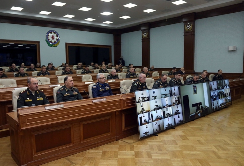 Ministro de Defensa: “El armamento de que dispone el ejército de Azerbaiyán permite garantizar plenamente la victoria sobre el enemigo”