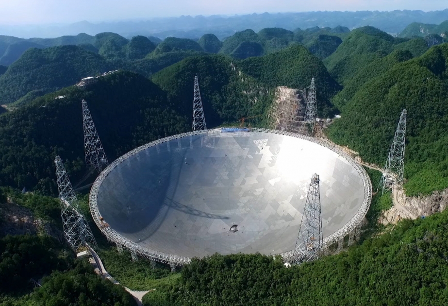 Çində dünyanın ən böyük və ən həssas radioteleskopu rəsmən istifadəyə verilib VİDEO