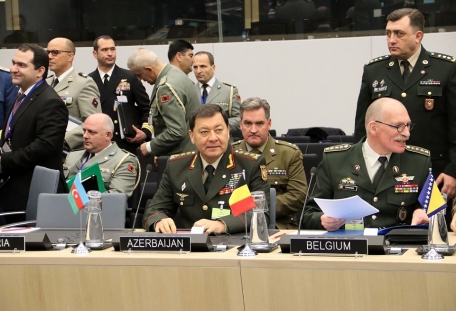 El jefe del Estado Mayor de las Fuerzas Armadas de Azerbaiyán participó en la reunión celebrada en el cuartel general de la OTAN