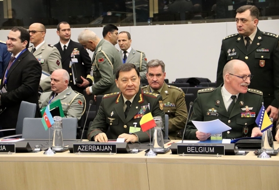 Generalstabschef Najmaddin Sadikov nimmt am NATO-Treffen teil