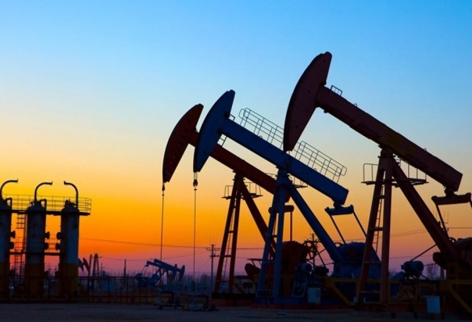Ötən ay qeyri-OPEC ölkələrinin sutkalıq neft istehsalı 70,8 milyon barrel olub