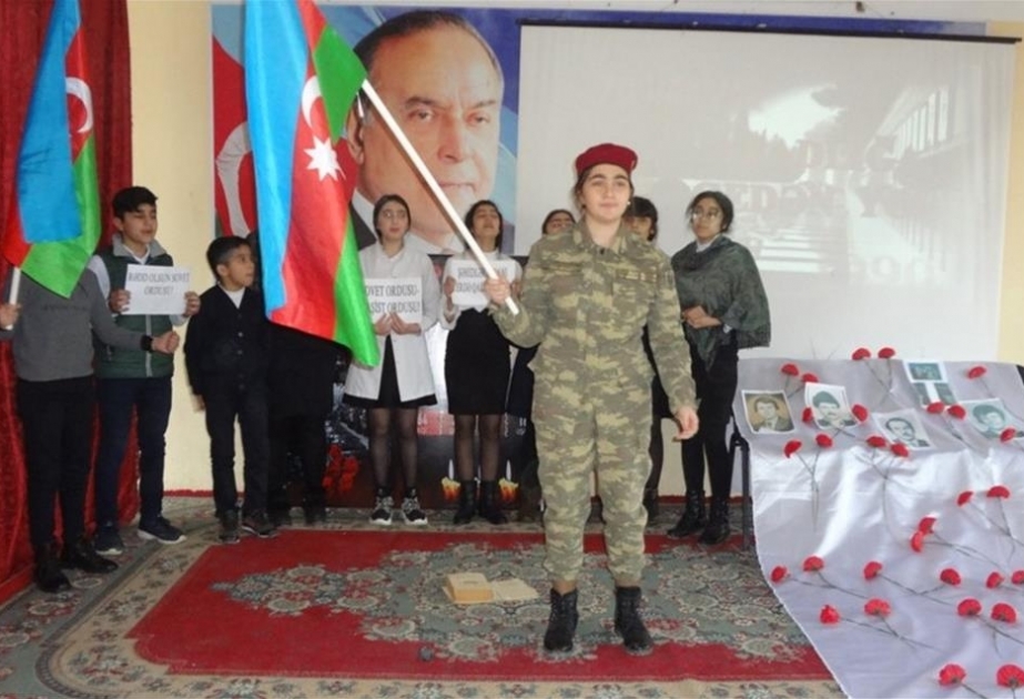 Biləsuvarda “Azadlığa gedən yol” mövzusunda kompozisiya müsabiqəsi keçirilib