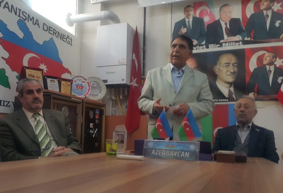 İyirmi Yanvar şəhidlərinin xatirəsi İzmirdə ehtiramla yad olunub