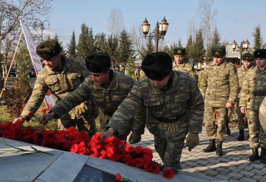 Beyləqanlılar 20 Yanvar şəhidlərinin xatirəsini dərin hüznlə yad ediblər