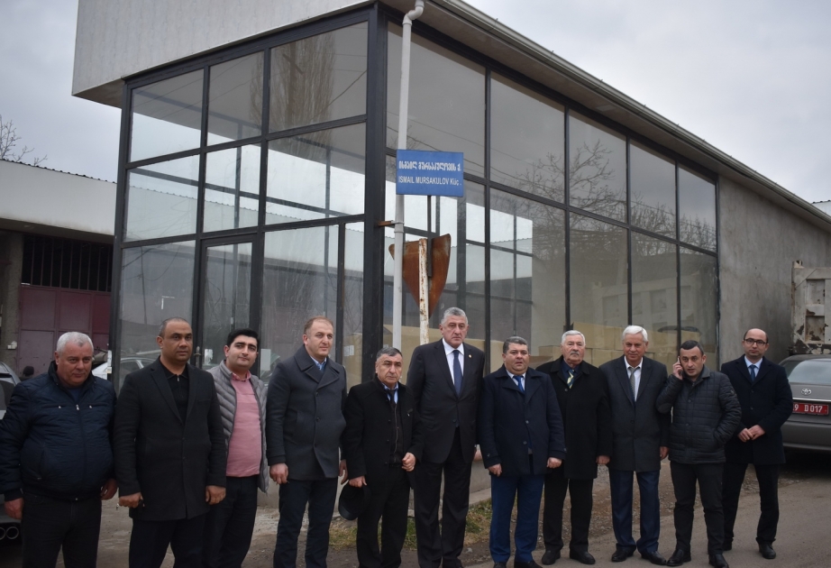 Azərbaycanın Gürcüstandakı səfiri Marneuli rayonunda 20 Yanvar şəhidlərinin ailələrinə baş çəkib