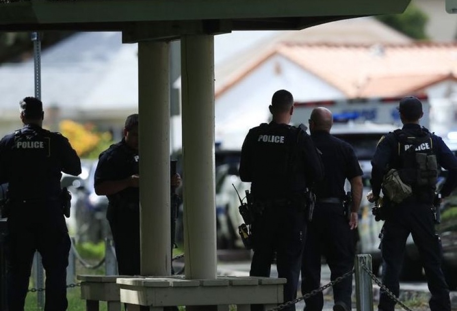 В результате перестрелки на Гавайях убиты 2 офицера полиции, 3 человека пропали без вести