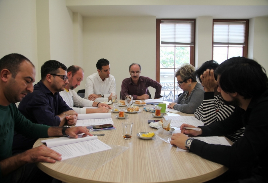 Musiqili Teatrın yaradıcı kollektivi yeni tamaşanın premyerasına hazırlaşır