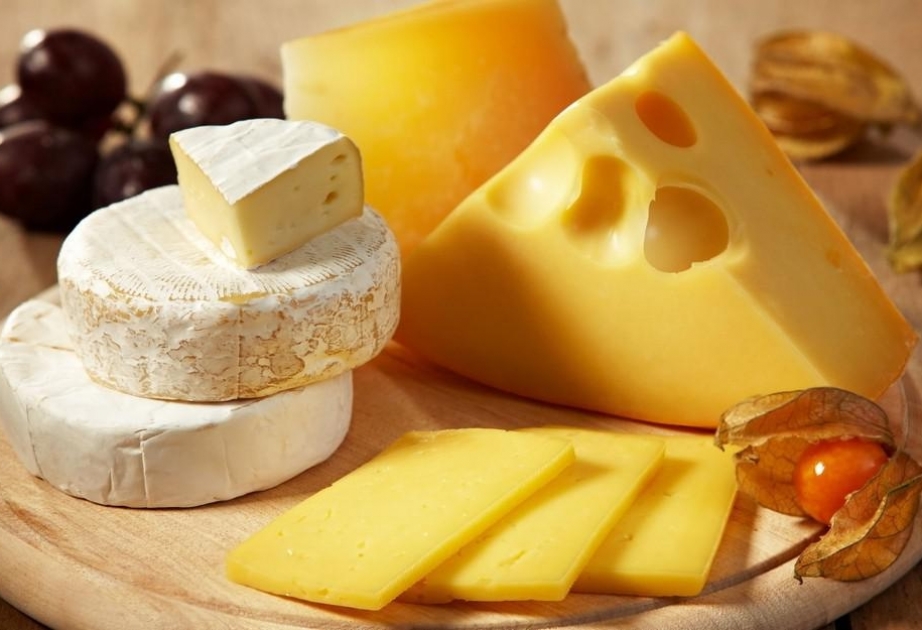 Почему нужно ежедневно есть сыр, и в каком количестве