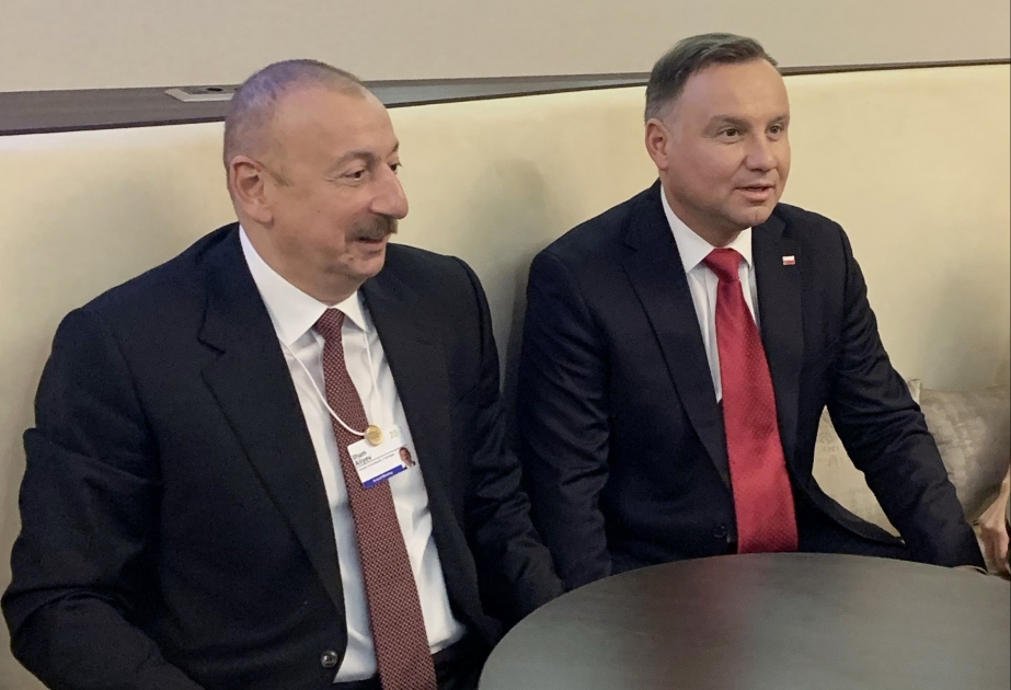 В Давосе состоялась встреча Президента Азербайджана Ильхама Алиева и Президента Польши Анджея Дуды ВИДЕО