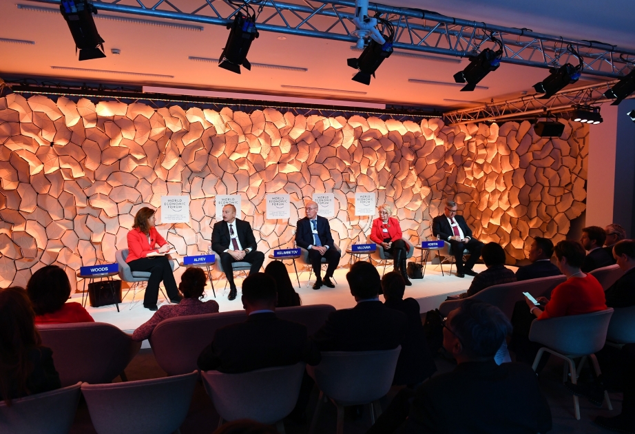 Prezident İlham Əliyev Davos Dünya İqtisadi Forumunun “Strateji baxış: Avrasiya” mövzusunda panel iclasında iştirak edib YENİLƏNİB VİDEO