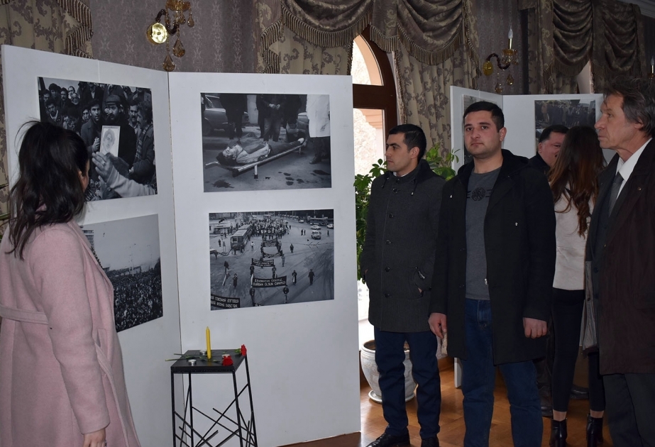 В Тбилиси открылась выставка о трагедии 20 Января, организованная АЗЕРТАДЖ